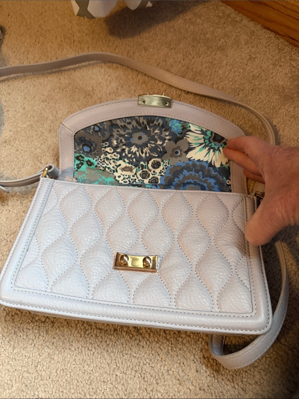 Vera Bradley Quilted Cream Leather Crossbody with Gold Hardware - Picture 3 of 3